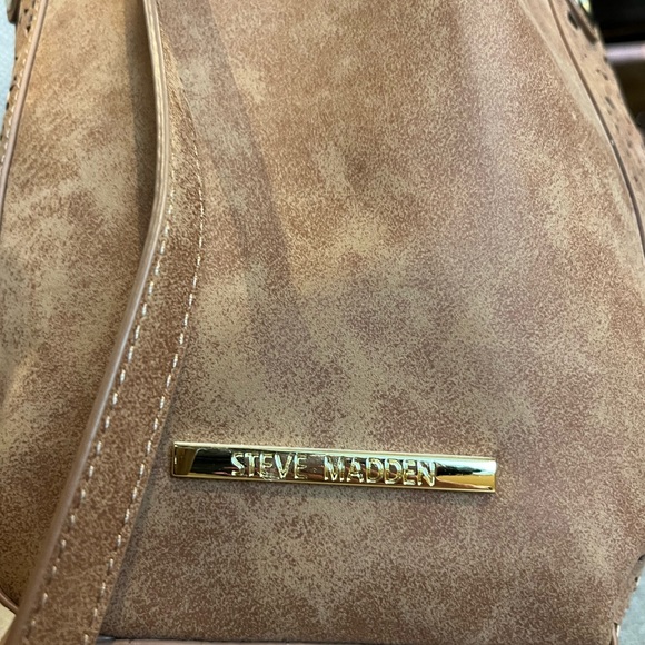 Steve Madden Handbag with Wristlet - Picture 13 of 16